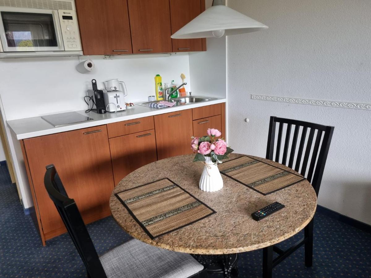 Priv. Apartment Bei Swiss Holiday Park 모르샤취 외부 사진